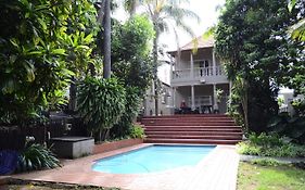 Laletsa Lodge